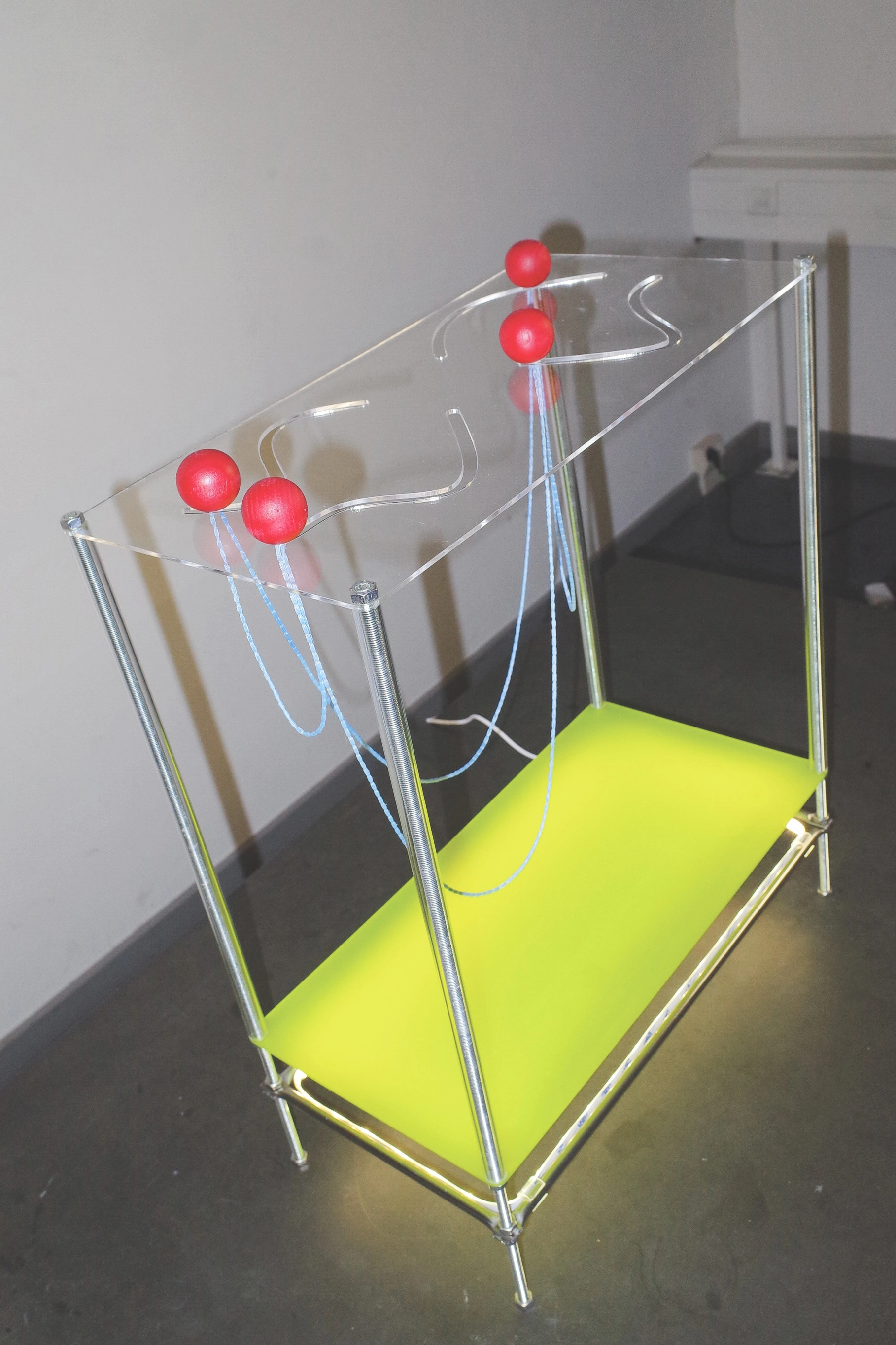 Stringing Tool exhibition display 1